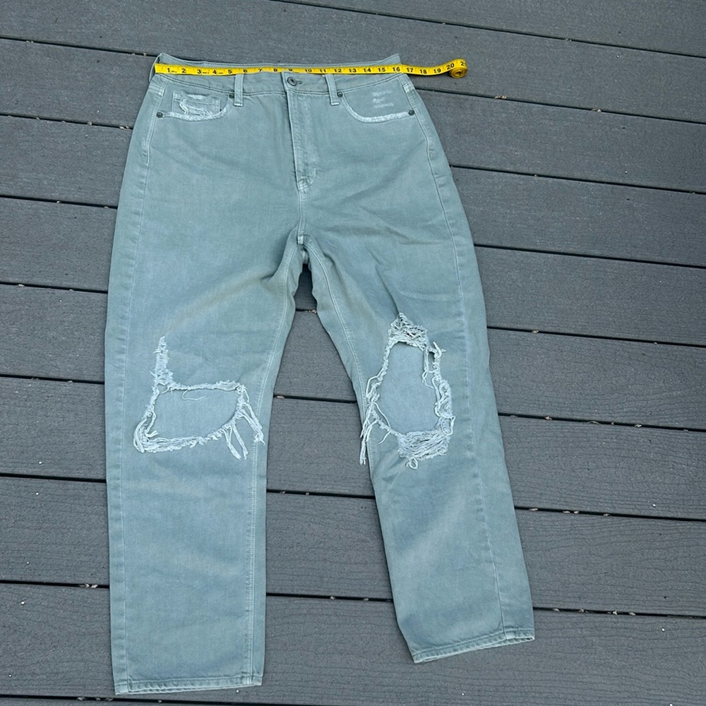 American Eagle denim